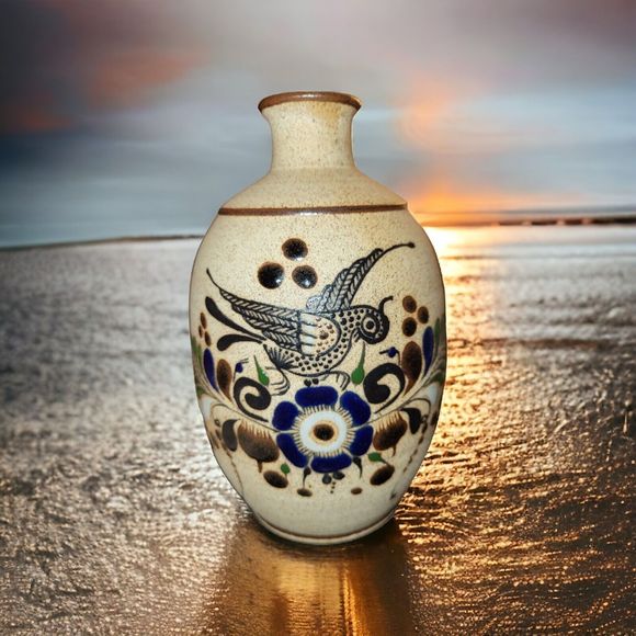 Vintage Mexican Folk Art Sandstone Vase Bird 7” Tonala Signed Netzi - Picture 1 of 6